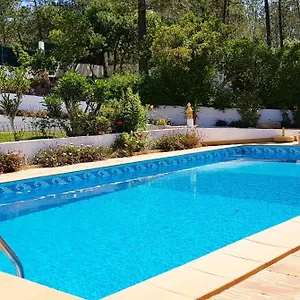 Casa Da Mae , Salir Portugal