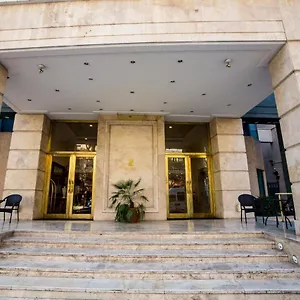 https://millennium-inn-mendoza.hotelsmendoza.com