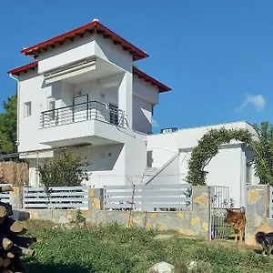 επισκεφθείτε το ξενοδοχείο